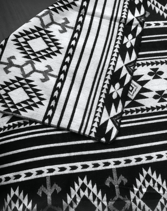 Native Pattern Black and White Blanket Queen Geometric