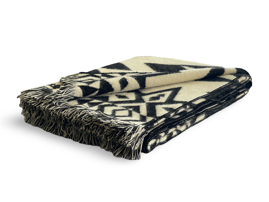 Awa Throw Blanket - Natural / Black | home decor | Spring De