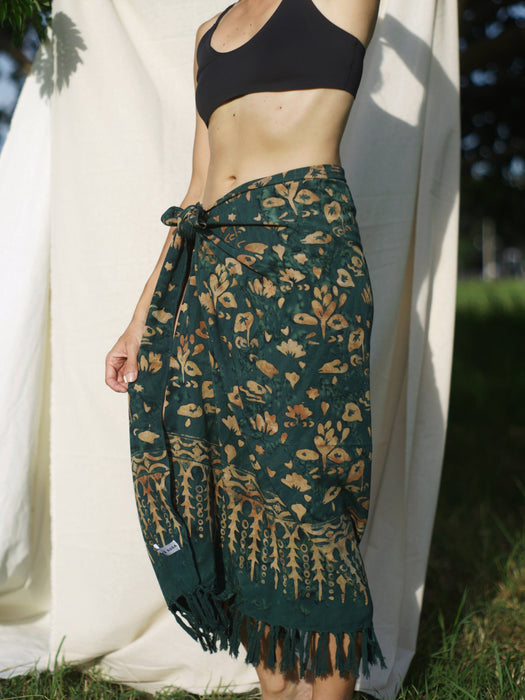 Forest Green Batik Sarong - LILY & LOTUS